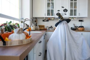 Read more about the article Hauskat leikit lasten Halloween juhlaan